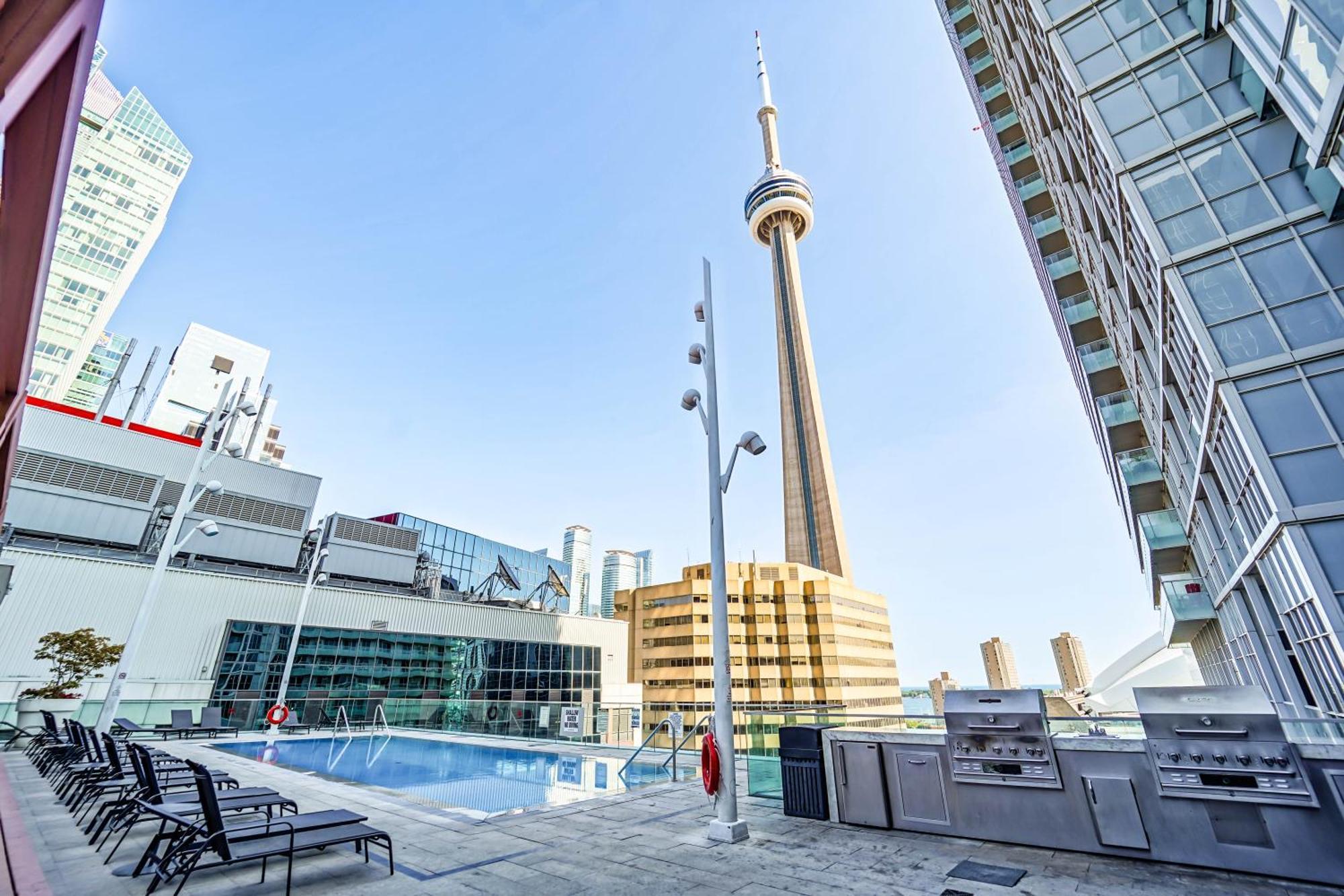 Chol Furnished Suites Heart Of Downtown Toronto, 2 Beds, Free Parking, Cn Tower View Esterno foto