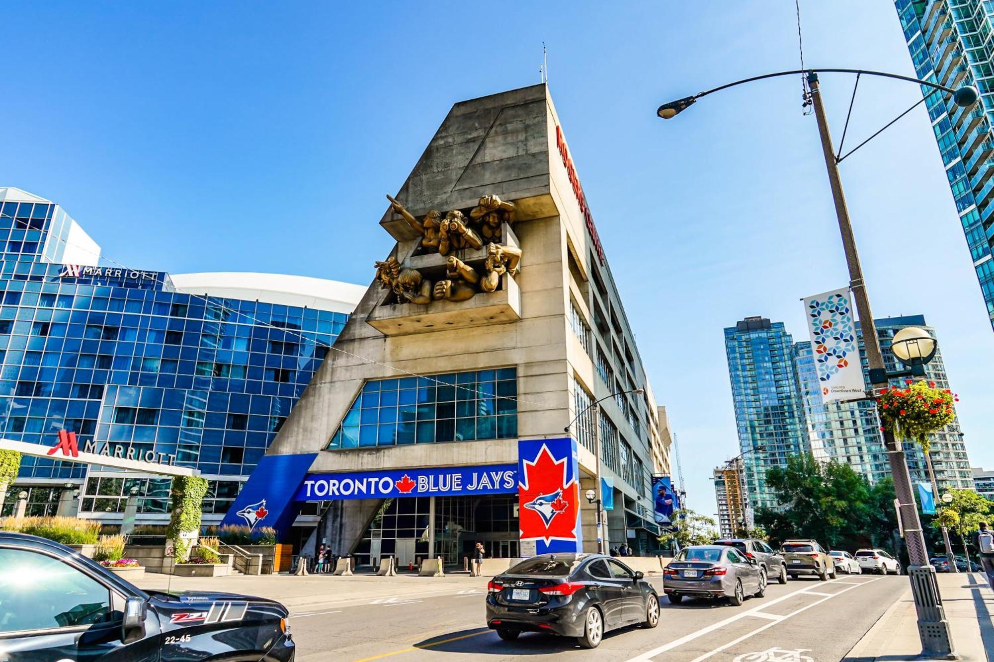 Chol Furnished Suites Heart Of Downtown Toronto, 2 Beds, Free Parking, Cn Tower View Esterno foto
